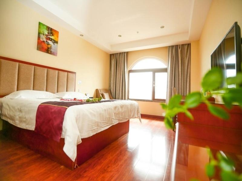 Greentree Inn Shandong Qingdao Wuyishan Road Jiashike Shopping Center Business Hotel Dış mekan fotoğraf